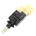 W168 W169 W245 W639 Brake Light Switch for Mercedes-Benz A160 A180 B180 B200  Brake Light Switch  0015452009 0015454409